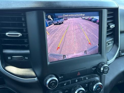 Used 2021 RAM 1500 Big Horn image 16