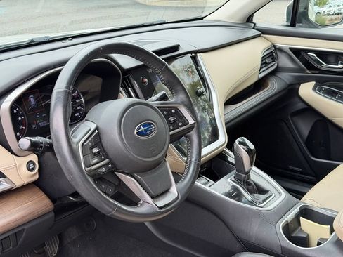 Used 2020 Subaru Outback Limited AWD/4WD image 15