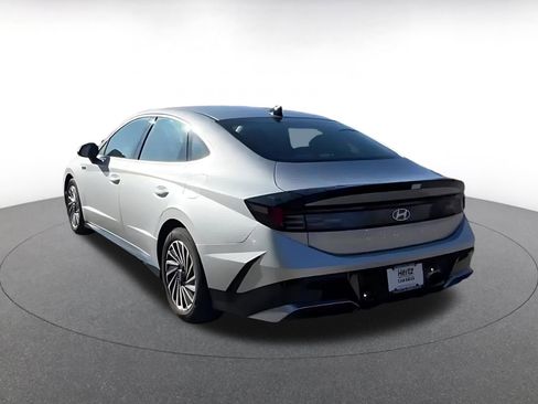 Used 2025 Hyundai Sonata SEL image 4