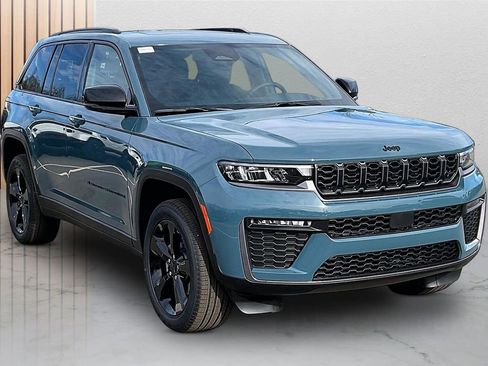 New 2026 Jeep Grand Cherokee Limited w/ Limited Altitude Package AWD/4WD image 2