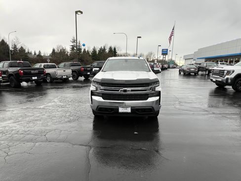 Used 2019 Chevrolet Silverado 1500 LT w/ All-Star Edition image 2