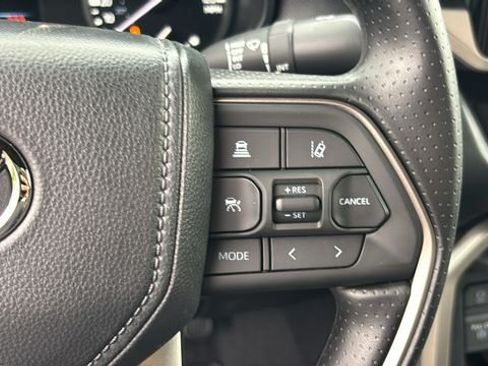 New 2026 Toyota Tundra SR5 w/ SR5 Convenience Package AWD/4WD image 19