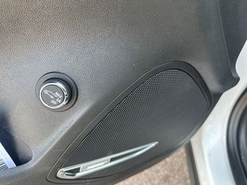 Certified 2024 Buick Envision Avenir image 17