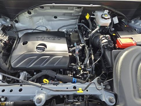 Certified 2025 Buick Encore GX Sport Touring w/ Advanced Technology Package FWD image 30