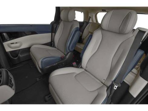 New 2026 Kia Carnival SX Prestige FWD image 10