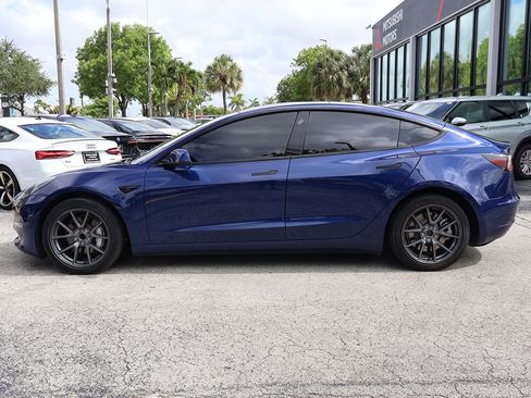 Used 2023 Tesla Model 3 Standard Range RWD image 18