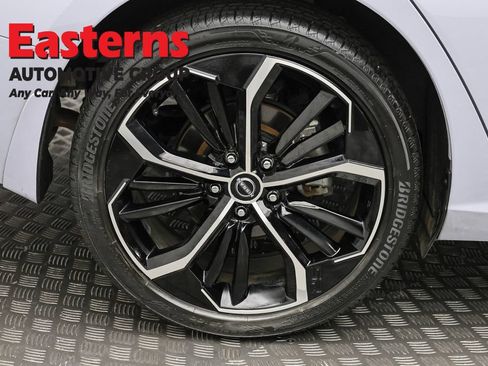 Used 2025 Nissan Altima 2.5 SR w/ SR Premium Package AWD/4WD image 30