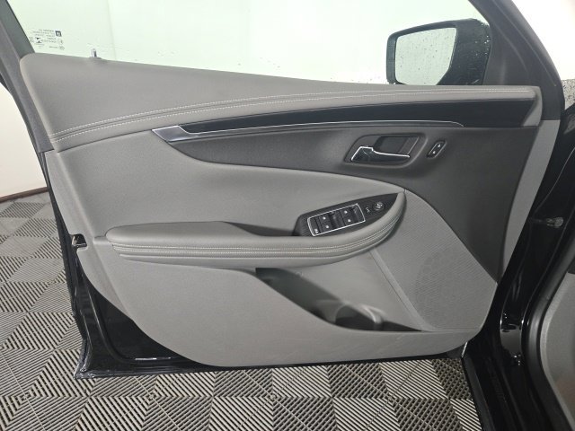 Used 2019 Chevrolet Impala LS FWD image 13