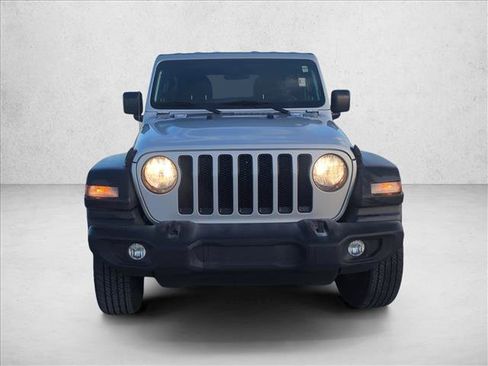 Used 2023 Jeep Wrangler Unlimited Sport AWD/4WD image 2