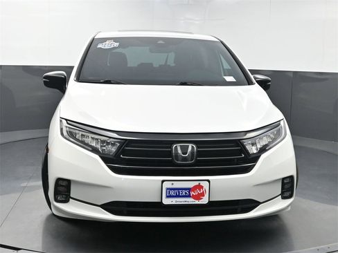 Used 2023 Honda Odyssey Sport image 42