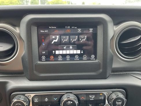 Used 2022 Jeep Wrangler Unlimited Sport AWD/4WD image 27