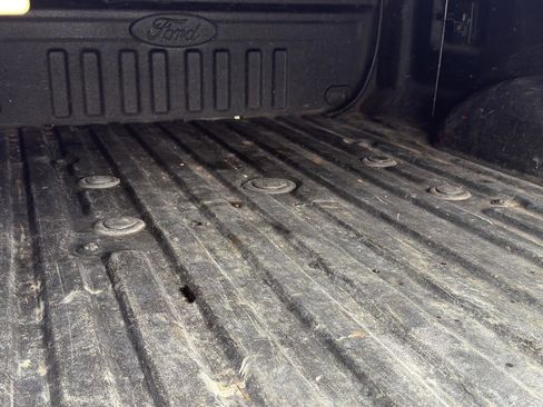 Used 2019 Ford F250 Lariat image 3