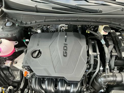 Used 2025 Hyundai Santa Cruz SE image 25