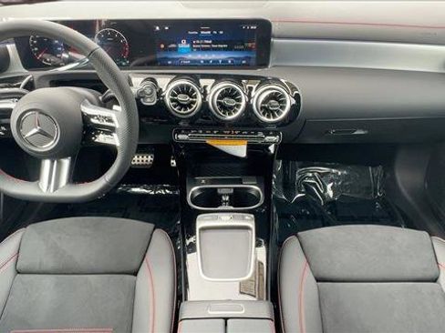 Used 2026 Mercedes-Benz CLA 250 4MATIC image 14