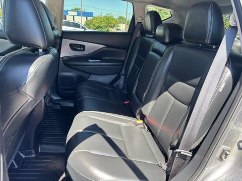 Used 2023 Nissan Murano SV AWD/4WD image 43