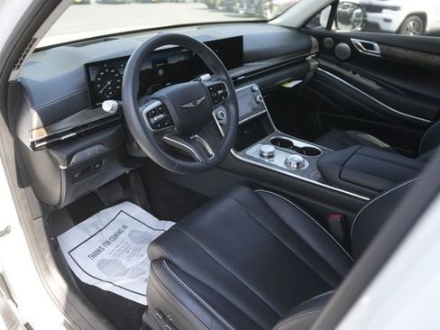 Used 2025 Genesis GV80 2.5T Prestige AWD/4WD image 8
