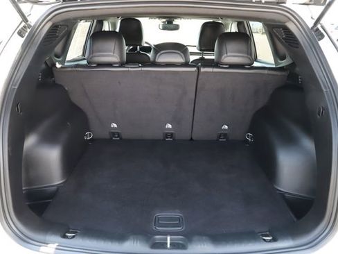 Used 2025 Jeep Compass Limited AWD/4WD image 8