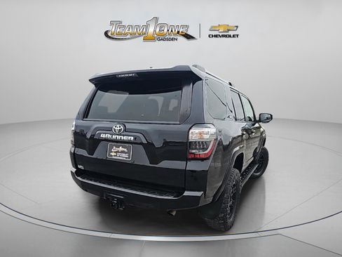 Used 2020 Toyota 4Runner SR5 image 5