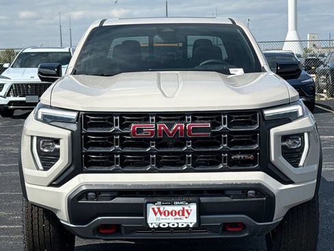 New 2026 GMC Canyon AT4 w/ Technology Plus Package AWD/4WD image 4