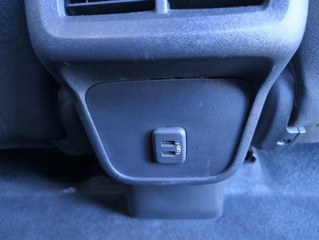 Used 2023 Chevrolet Equinox LT FWD image 30