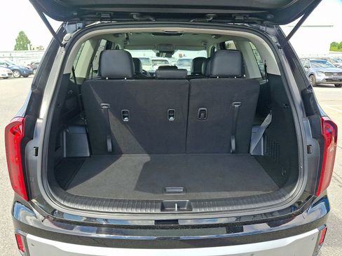 Used 2023 Kia Telluride LX AWD/4WD image 29