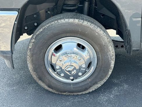 New 2026 RAM 3500 Tradesman w/ Chrome Appearance Group A AWD/4WD image 10