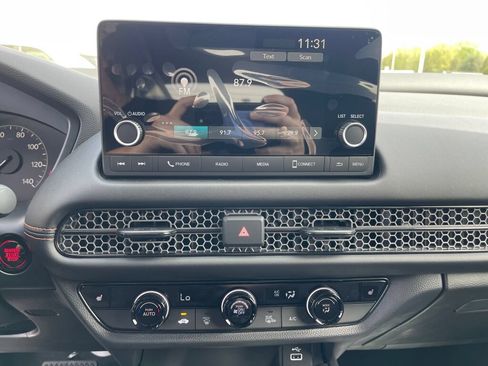 Certified 2024 Honda HR-V Sport image 5