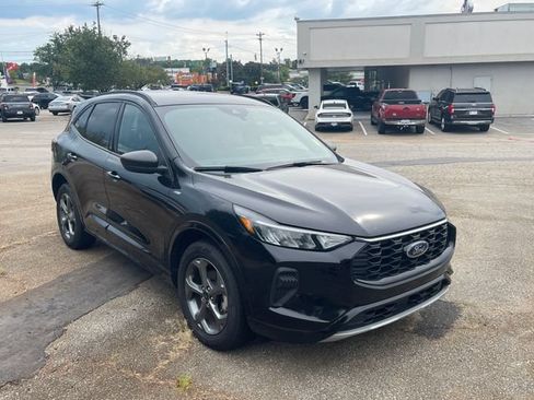 Used 2024 Ford Escape ST-Line AWD/4WD image 3