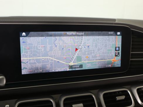 Used 2020 Mercedes-Benz GLE 350 4MATIC image 7