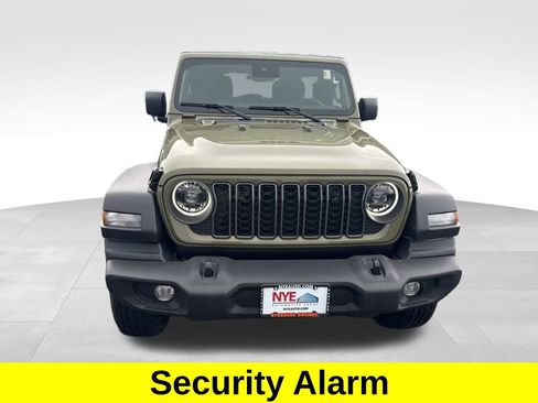 Used 2025 Jeep Wrangler Sport S image 10