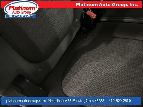 Used 2017 Chevrolet Traverse LT image 31