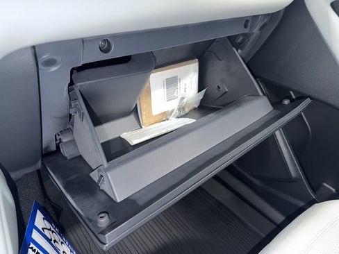 New 2026 Ford Explorer Platinum w/ LUX Leather Package image 31