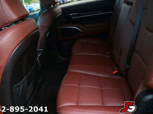 Certified 2025 Kia Telluride SX FWD image 14