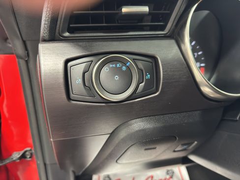 Used 2016 Ford Mustang Shelby GT350 w/ Track Package image 26