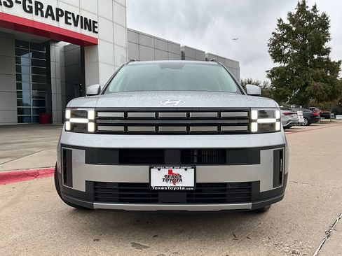 Used 2025 Hyundai Santa Fe SEL image 4