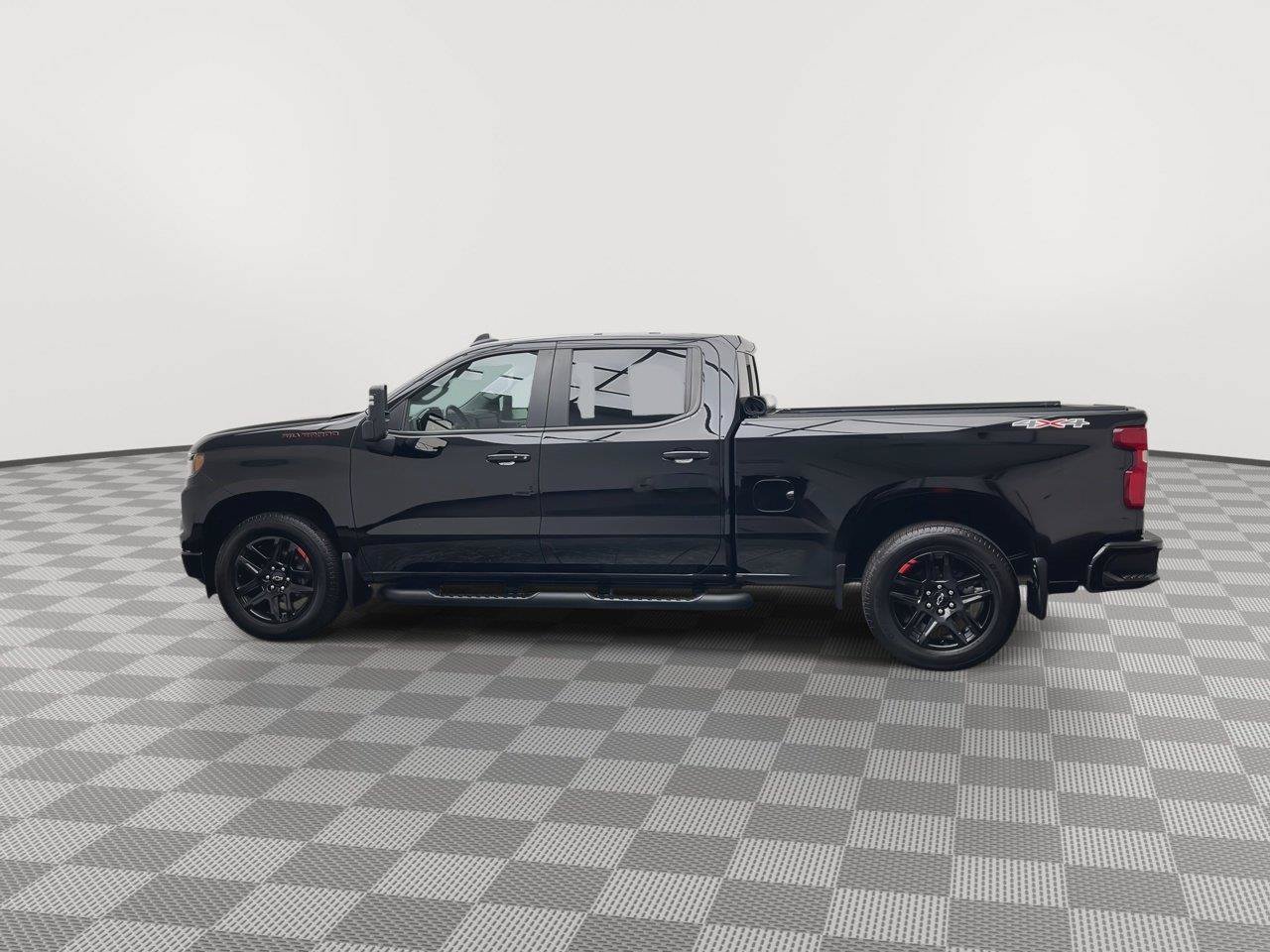 Certified 2024 Chevrolet Silverado 1500 RST w/ Redline Edition AWD/4WD image 41