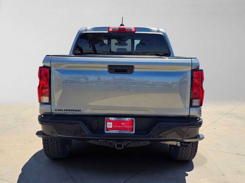 Used 2024 Chevrolet Colorado Trail Boss w/ LPO, Dark Essentials Package AWD/4WD image 4