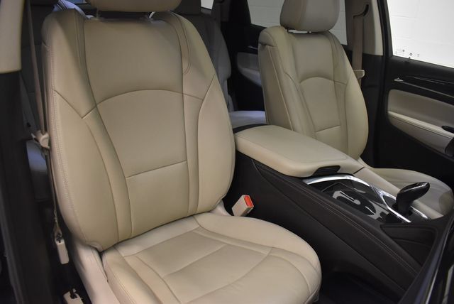 Used 2021 Buick Enclave Premium w/ Sun and Sites Package AWD/4WD image 6