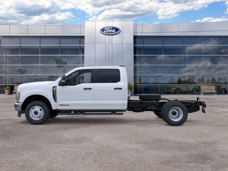 New 2026 Ford F350 XL w/ XL Chrome Package AWD/4WD image 3