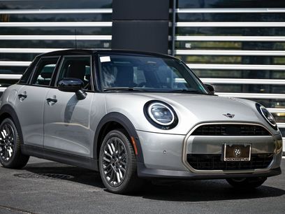 New 2025 MINI Cooper 4-Door Hardtop