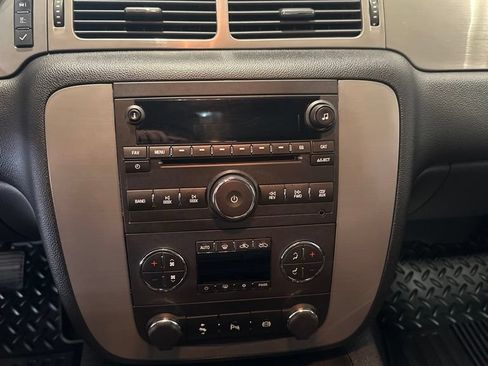 Used 2014 Chevrolet Silverado 3500 LTZ w/ LTZ Plus Package AWD/4WD image 10