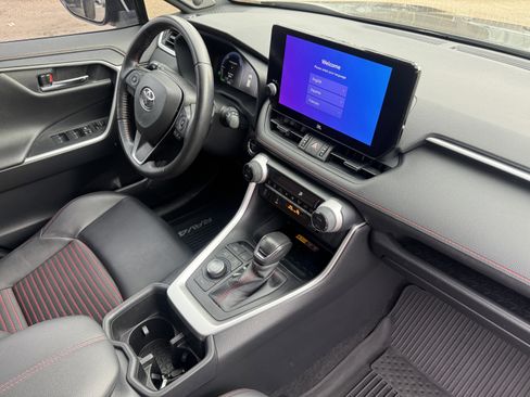 Used 2023 Toyota RAV4 XSE w/ Weather Package image 19