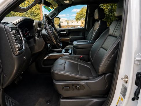 Used 2021 Chevrolet Silverado 2500 High Country w/ Z71 Off-Road Package AWD/4WD image 10