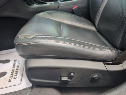 Used 2019 Dodge Charger SXT w/ Leather Interior Group RWD image 9