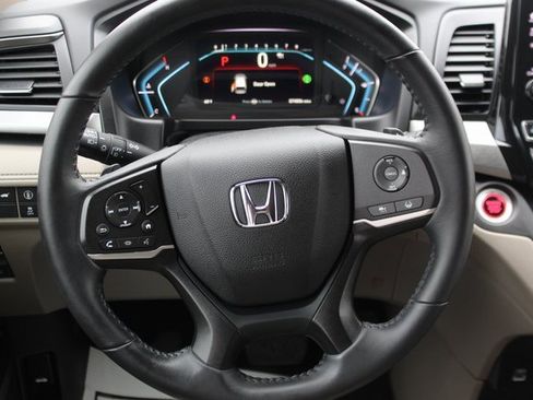 Used 2022 Honda Odyssey EX-L image 13