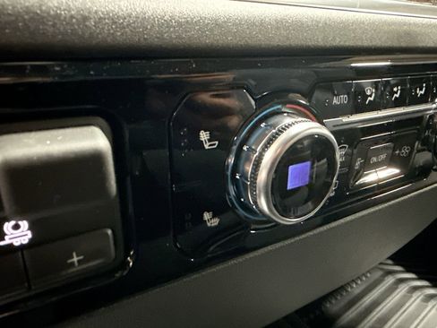 New 2026 GMC Sierra 1500 SLE w/ Preferred Package image 20