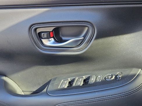 Used 2024 Honda HR-V LX image 26