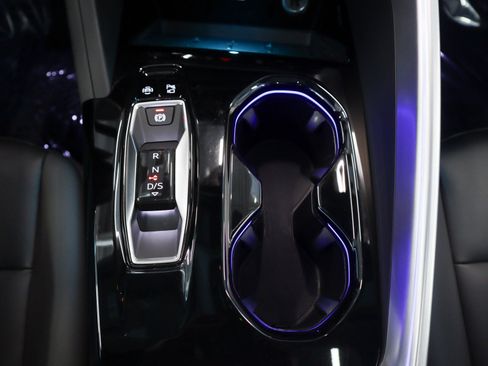 Certified 2025 Audi Q5 Premium w/ Convenience Package image 23