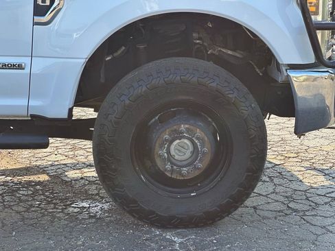 Used 2019 Ford F350 XL w/ Power Equipment Group AWD/4WD image 28