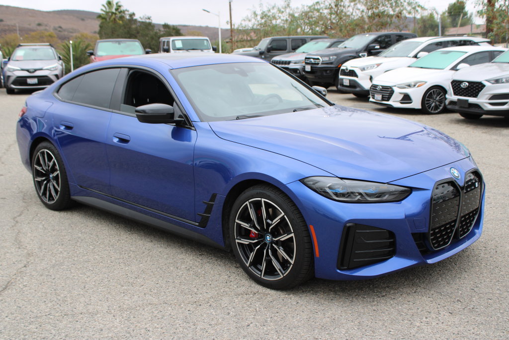 Used 2023 BMW i4 eDrive40 w/ M Sport Package RWD image 3